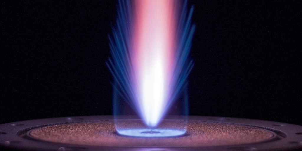 Optische Untersuchungen der Flammen-Sprüh-Pyrolyse