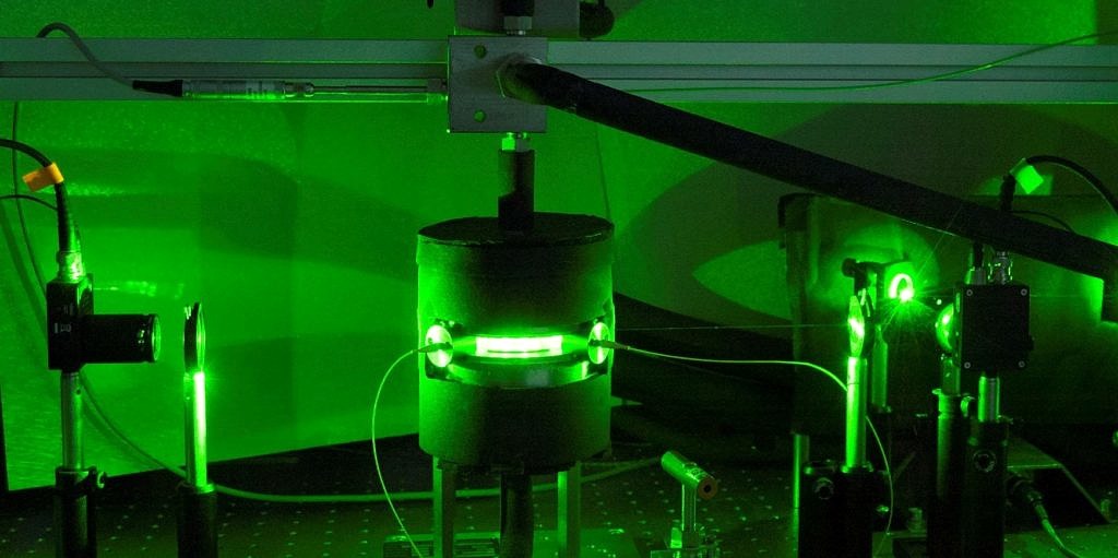 Untersuchung der Kinetik und Wachstum von Gashydraten mittels optischer Detektion