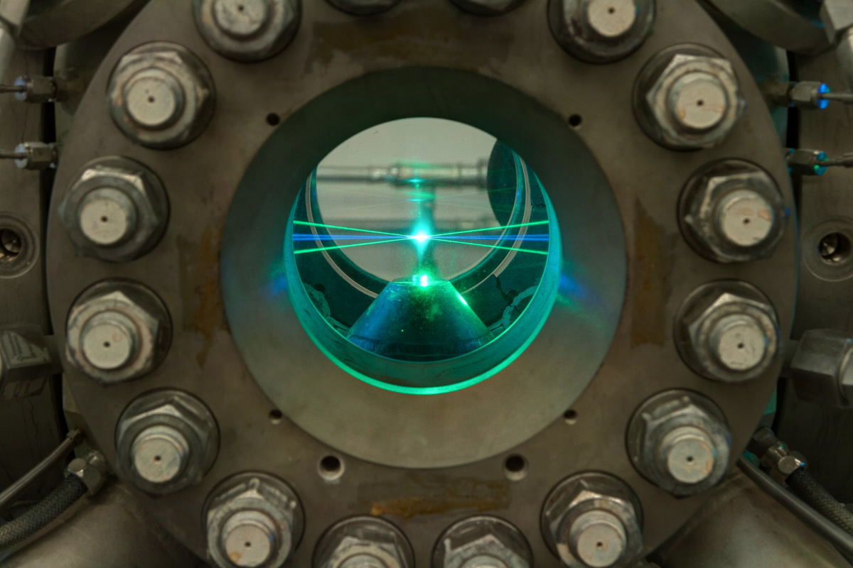 Inv. Droplet sizes/vel. by LDA/PDA